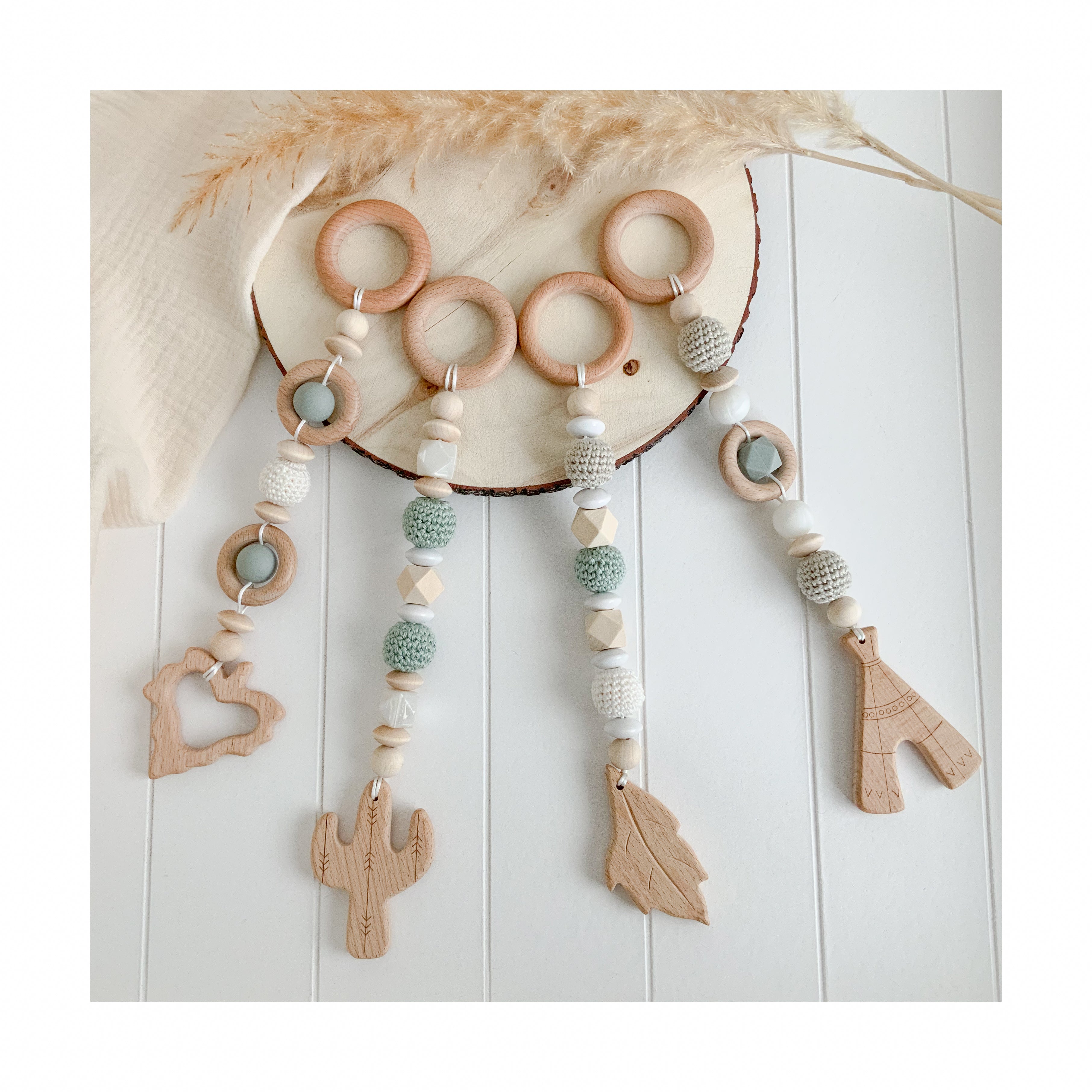 Babygym with Pendant Set in Mint