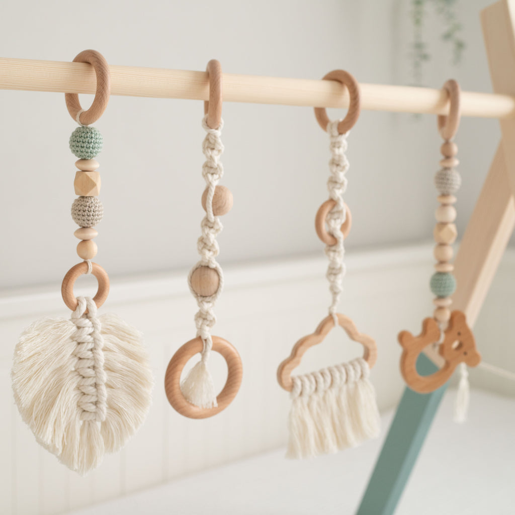 Babygym with Pendant Set in Mint