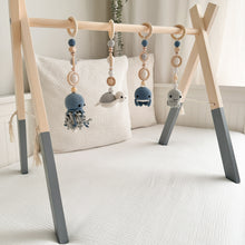 Load image into Gallery viewer, Babygym with Pendant Set in Mint
