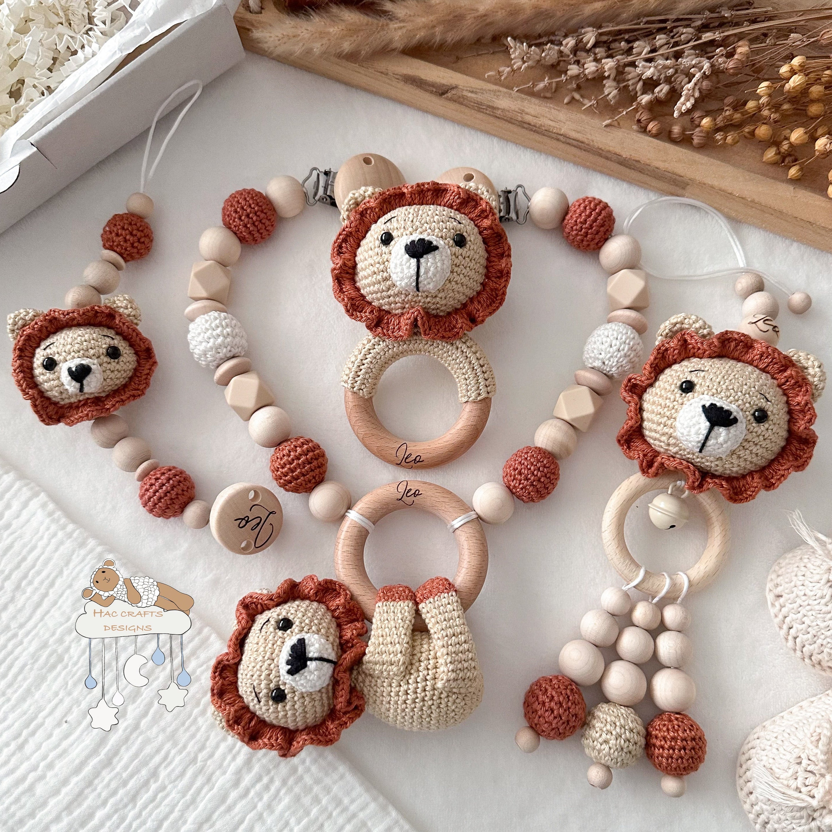 Löwe Newborn Set | Sand & Fuchsrot